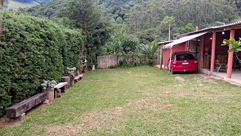 Monteiro Lobato Refúgio na Natureza Churrasqueira