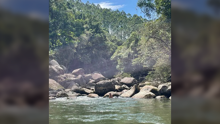 Cabana com Vista Montanha e Rio Capivari