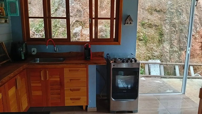 Cabana com Vista Montanha e Rio Capivari