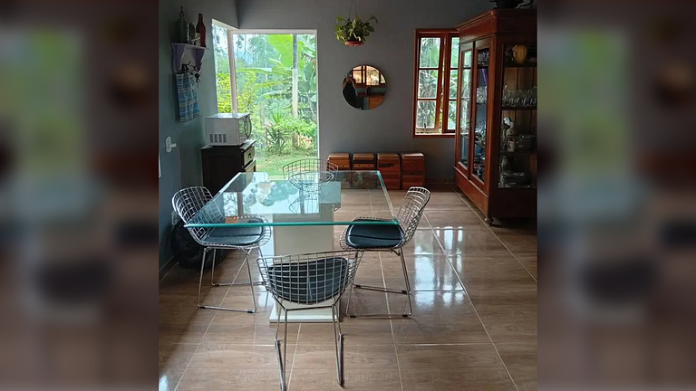 Cabana com Vista Montanha e Rio Capivari