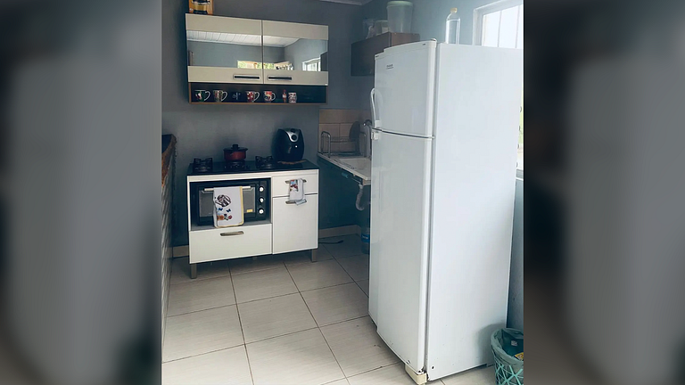 Refúgio em Serra Azul MG: Piscina e Churrasqueira