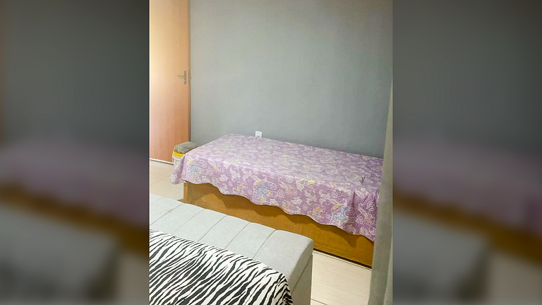 Refúgio em Serra Azul MG: Piscina e Churrasqueira