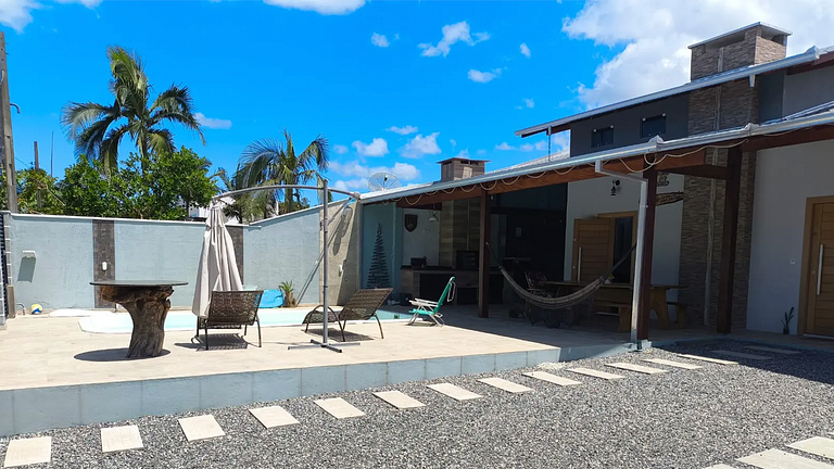 Vila da Glória: 3 Quartos, Piscina e Churrasqueira