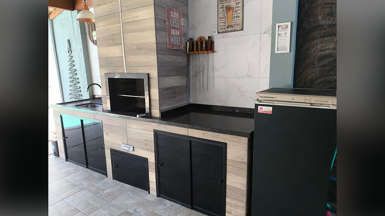 Vila da Glória: 3 Quartos, Piscina e Churrasqueira