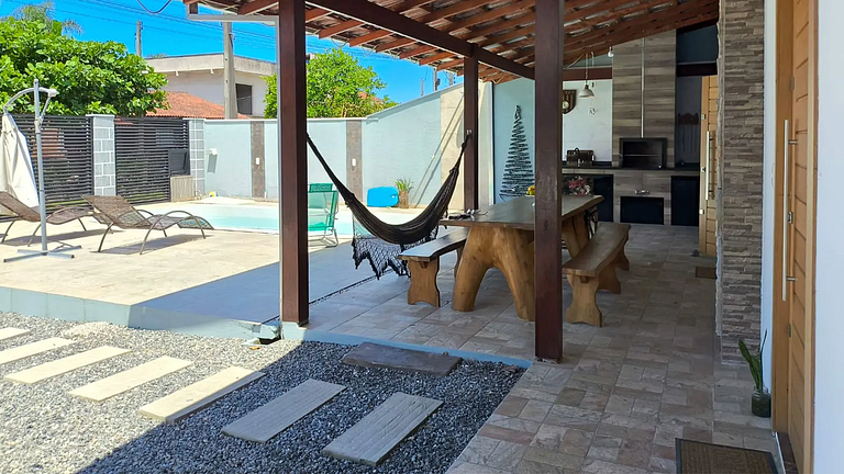 Vila da Glória: 3 Quartos, Piscina e Churrasqueira