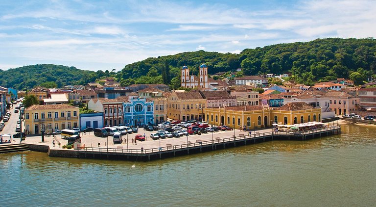 Vila da Glória: 3 Quartos, Piscina e Churrasqueira