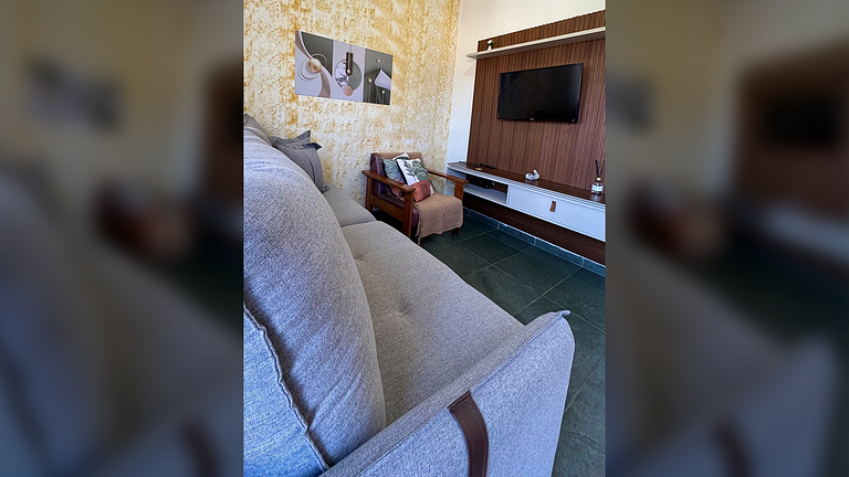 Ubatuba: Apto Perto do Mar e Comércio