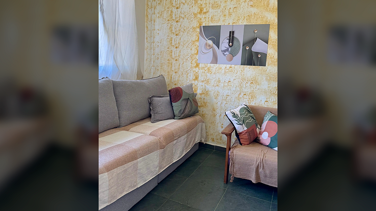 Ubatuba: Apto Perto do Mar e Comércio