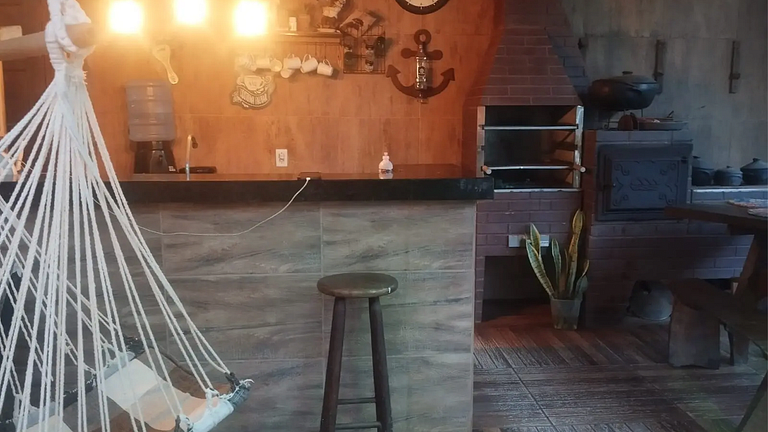 Casa Perto do Mar com Piscina e Churrasqueira