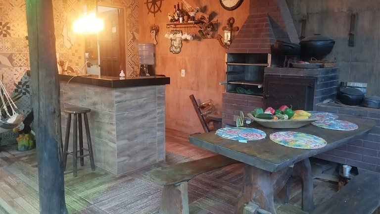 Casa Perto do Mar com Piscina e Churrasqueira