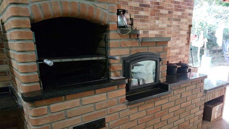 Pirenópolis com Piscina Aquecida e Churrasqueira