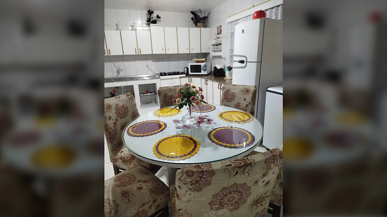 Barra do Sul: Casa completa com Churrasqueira