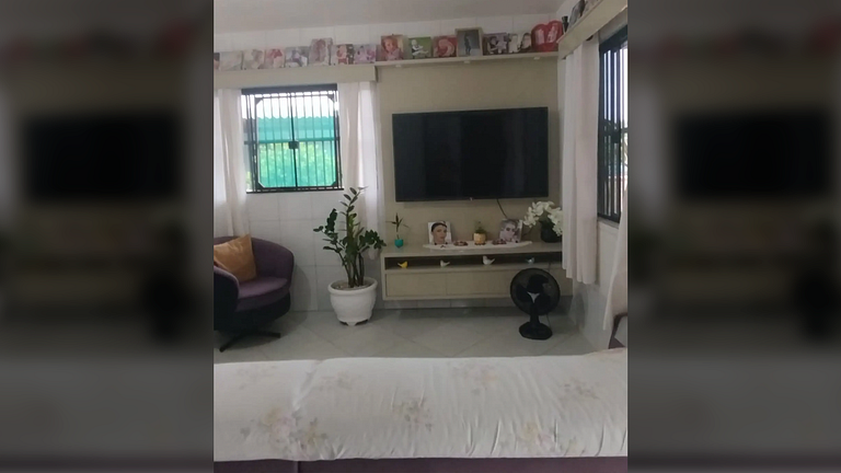 Barra do Sul: Casa completa com Churrasqueira