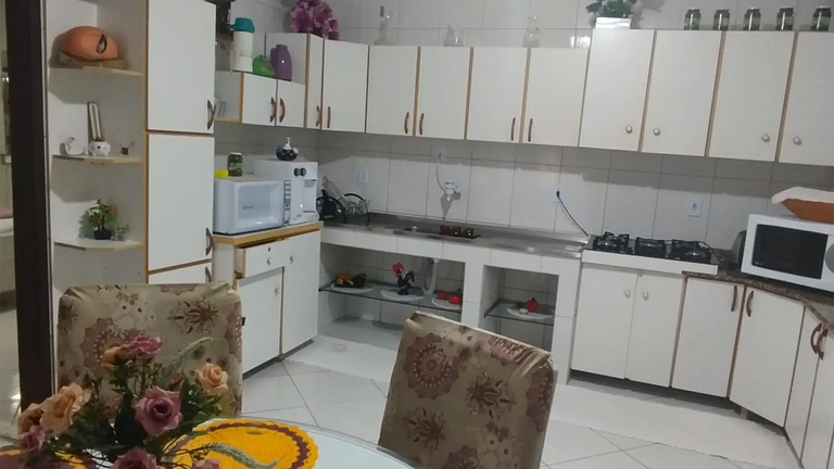 Barra do Sul: Casa completa com Churrasqueira