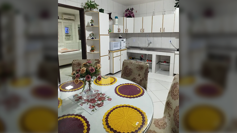 Barra do Sul: Casa completa com Churrasqueira