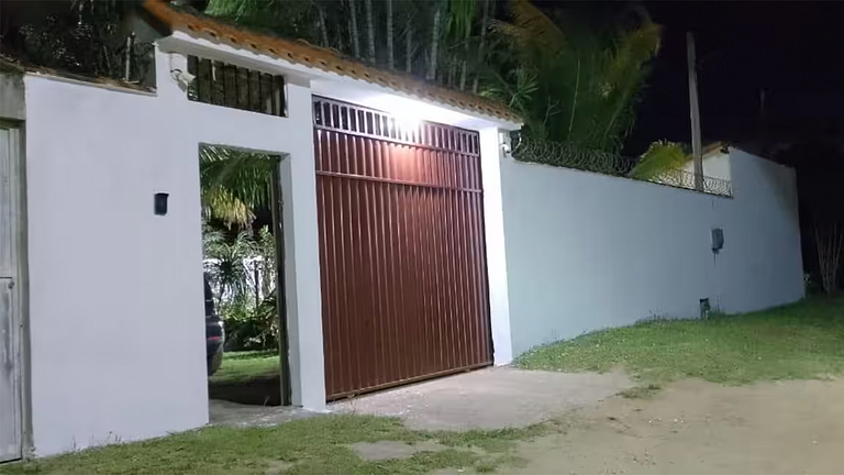 São Pedro da Aldeia: Casa Ampla c/ Piscina e BBQ