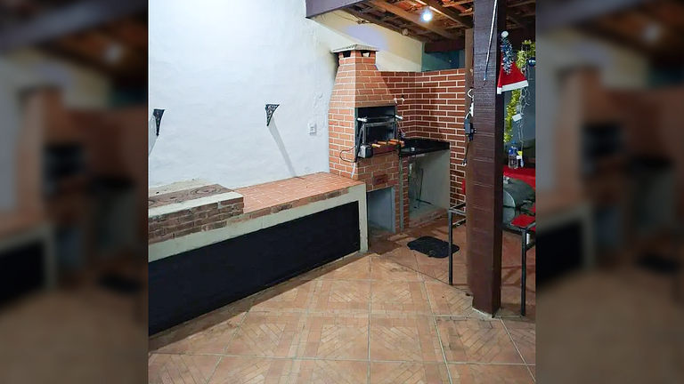 São Pedro da Aldeia: Casa Ampla c/ Piscina e BBQ