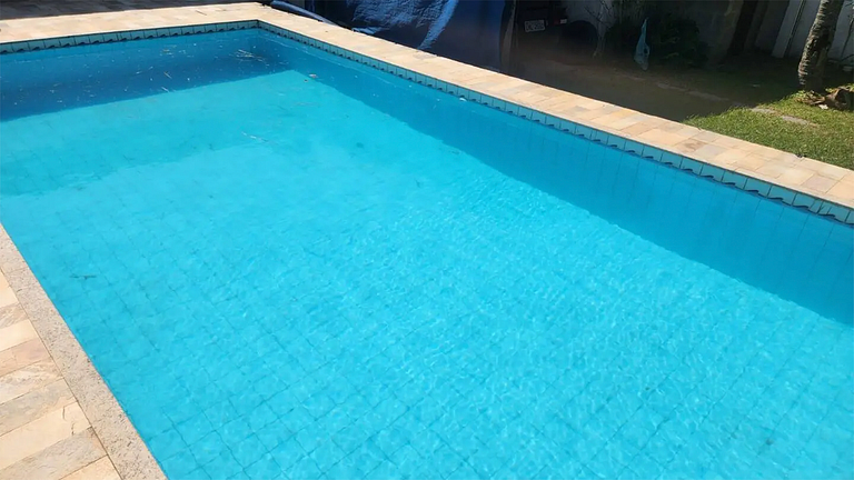 São Pedro da Aldeia: Casa Ampla c/ Piscina e BBQ