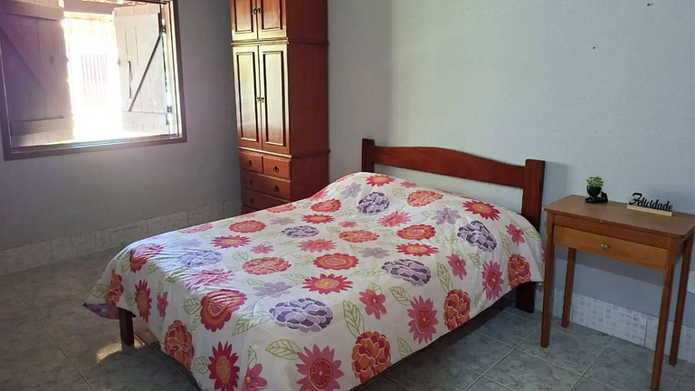 São Pedro da Aldeia: Casa Ampla c/ Piscina e BBQ