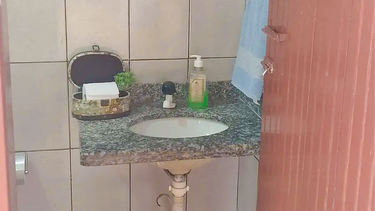 São Pedro da Aldeia: Casa Ampla c/ Piscina e BBQ