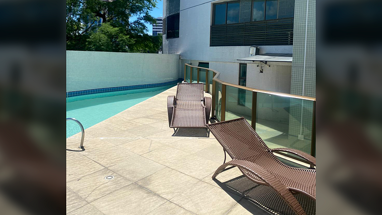 Recife Pina: Apto 100m da Praia - Piscina Garagem