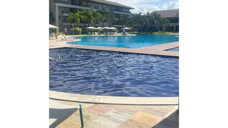 Muro Alto: Resort Pé na Areia p/ 7 Hóspedes
