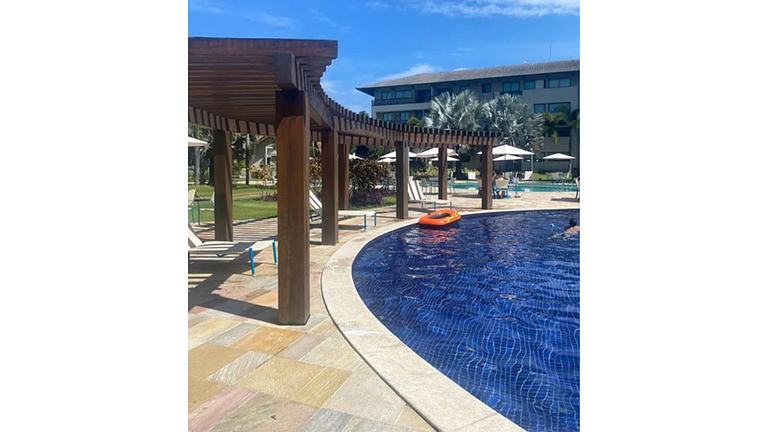Muro Alto: Resort Pé na Areia p/ 7 Hóspedes
