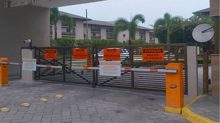 Muro Alto: Resort Pé na Areia p/ 7 Hóspedes
