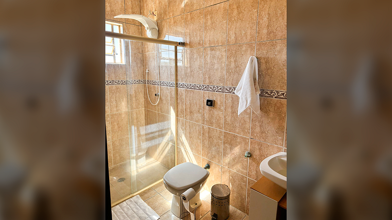 Casa Bella Atibaia: Piscina c/ Hidro e Sinuca