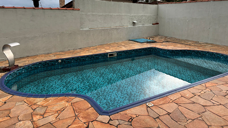 Casa Bella Atibaia: Piscina c/ Hidro e Sinuca