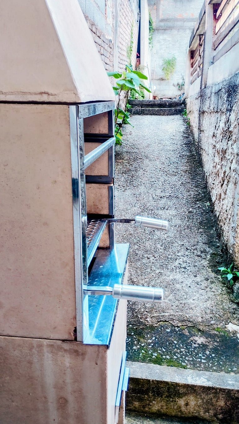 São Lourenço: Casa c/ Piscina, Wi-Fi e Garagem