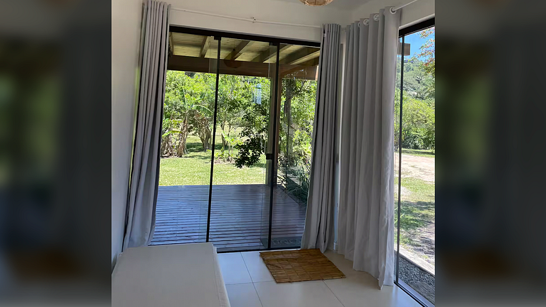 Casa Garopaba: Ar-Condicionado, Deck e Natureza