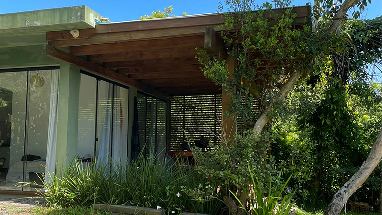 Casa Garopaba: Ar-Condicionado, Deck e Natureza