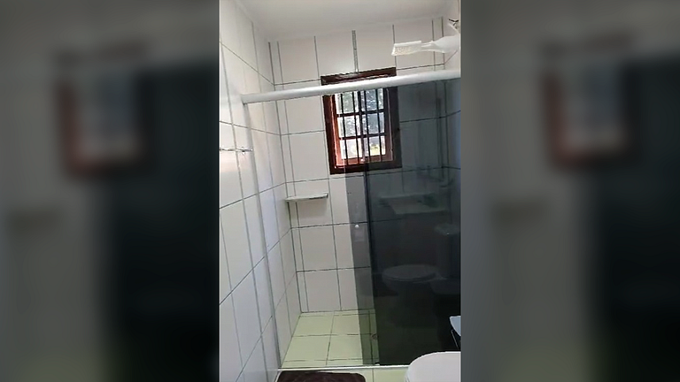 Embu-Guaçu: Refúgio Gramado com Piscina