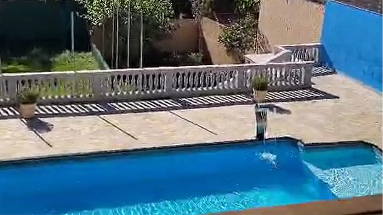 Embu-Guaçu: Refúgio Gramado com Piscina