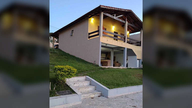 Embu-Guaçu: Refúgio Piscina Campo de Futebol