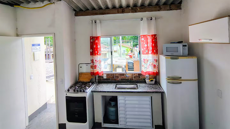 Itanhaèm a 5 min a pé da Praia: Casa c/ Piscina