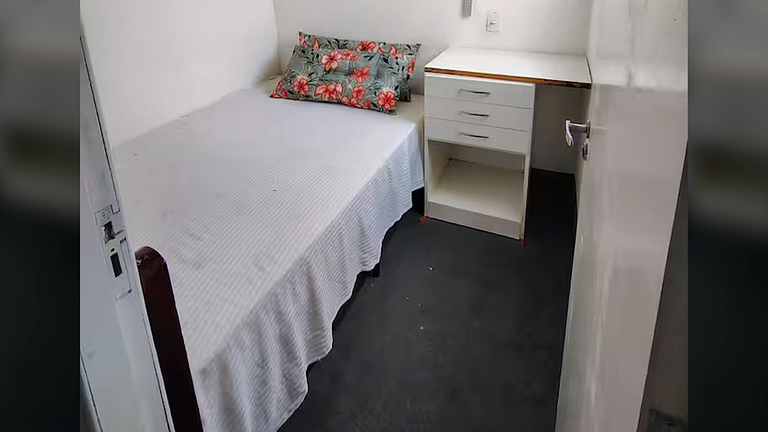 Itanhaèm a 5 min a pé da Praia: Casa c/ Piscina