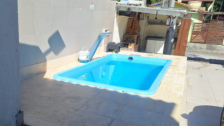Itanhaèm a 5 min a pé da Praia: Casa c/ Piscina