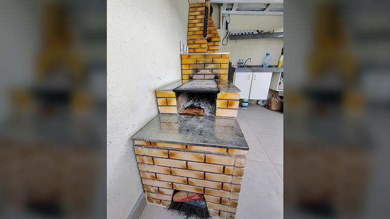 Itanhaèm a 5 min a pé da Praia: Casa c/ Piscina
