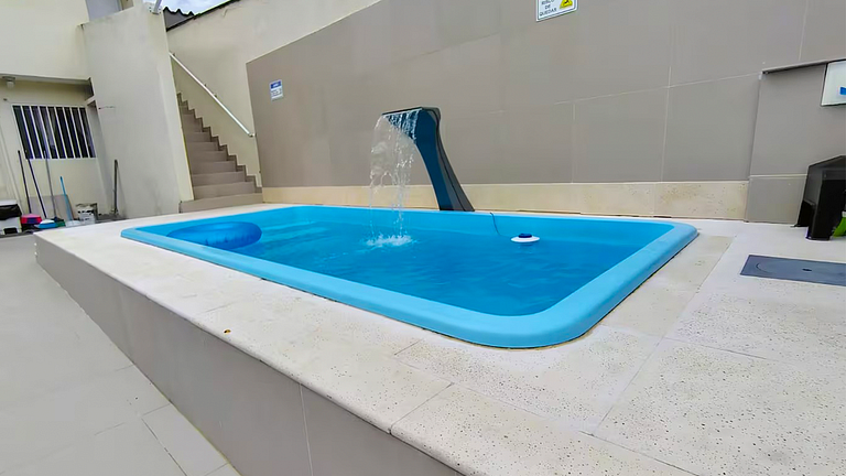 Itanhaèm a 5 min a pé da Praia: Casa c/ Piscina