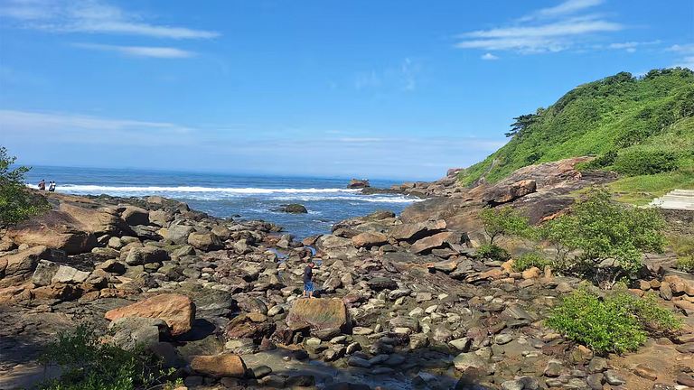 Itanhaèm a 5 min a pé da Praia: Casa c/ Piscina